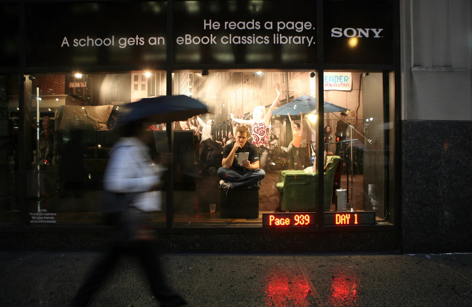 Sony Reader storefront activation with a reader seated in the window